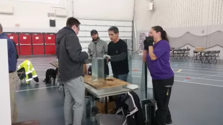 students and construction experts at Construct Tomorrow event