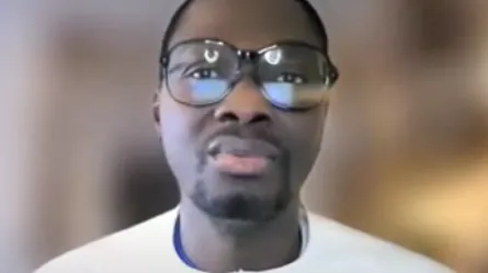 photo of man wearing glasses