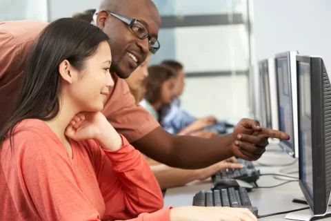 adult computer training with instructor