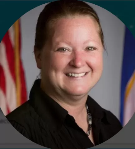 Photo of Laura, veteran who found career through CareerForce